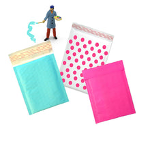 Hot Pink, Aqua and Polka Dot Kraft Bubble Mailers, Padded Envelopes, 4x8 & 6x9 - ShipNFun