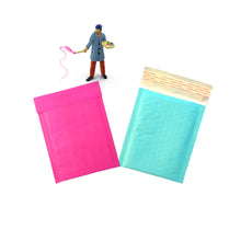 Hot Pink, Aqua and Polka Dot Kraft Bubble Mailers, Padded Envelopes, 4x8 & 6x9 - ShipNFun